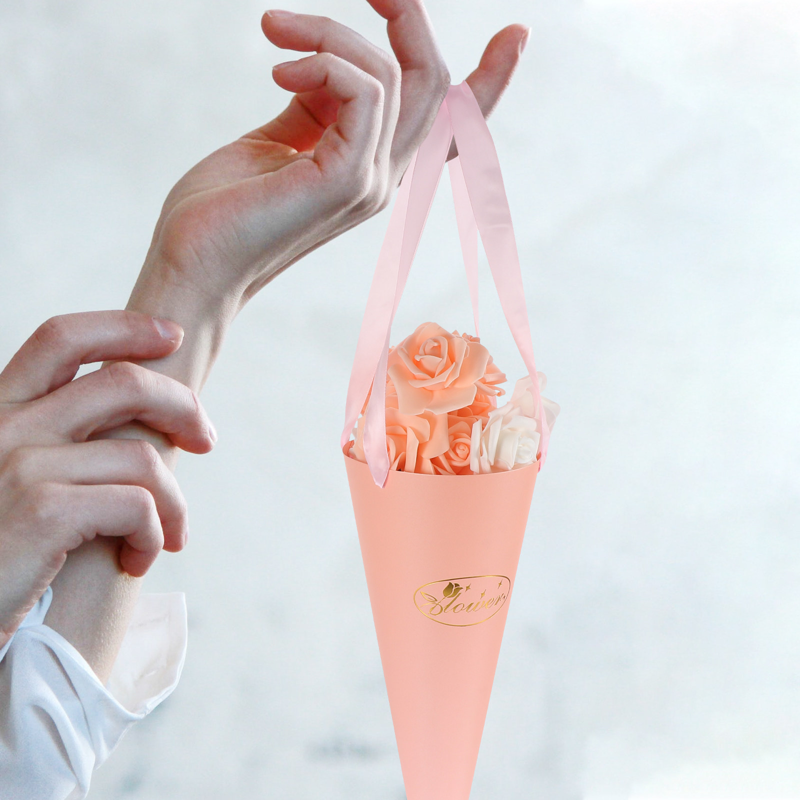 6 個の花束バッグシックなポータブル紙バケツフラワーアレンジ - The Florist Supply Shop のレビューと価格